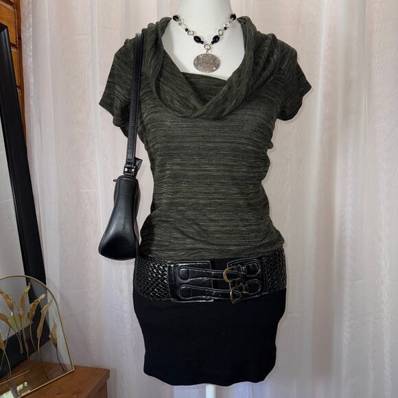 Green Cowl Neck Tunic Sweater Dress w/ Wide Black Double Buckle Belt – Size XS/S - Picture 1 of 11